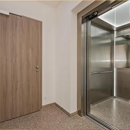 An Der Haffkueste Klippenblick Zirchow