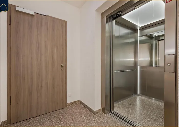 An Der Haffkueste Klippenblick Zirchow