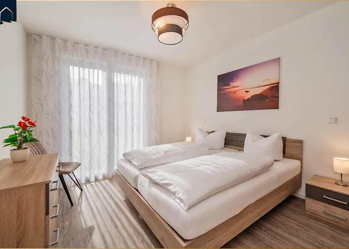 An Der Haffkueste Klippenblick Zirchow