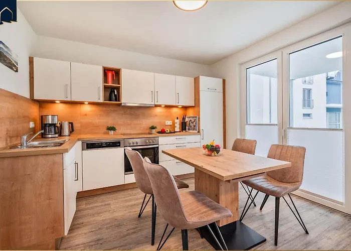 An Der Haffkueste Klippenblick Zirchow